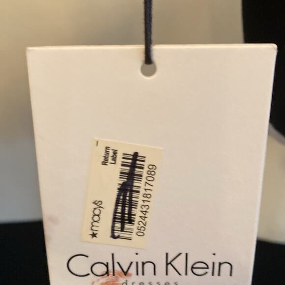 Calvin Klein NWT women’s size M block print fitted stretchy dress - Picture 4 of 5